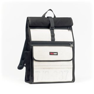 Rolltop-Rucksack EDDIE Wei&szlig; M